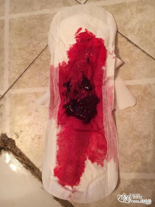 正常月经图片_月经正常排血图片