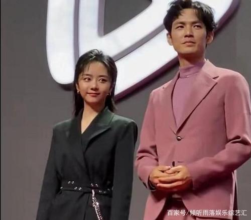 谭松韵和钟汉良身高差萌