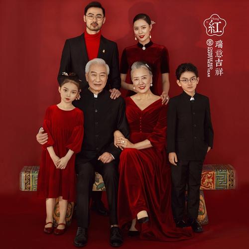 2020展会新款影楼全家福摄影服装复古中式拍照礼服一家六口亲子装