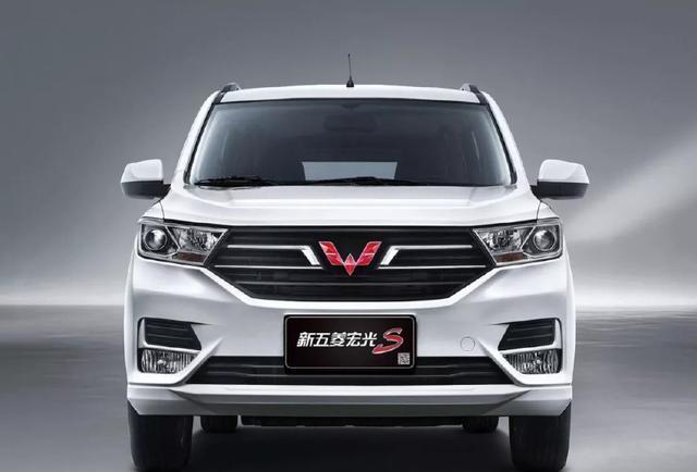 五菱宏光大七座suv起步仅5.28万,国民神车不火都难
