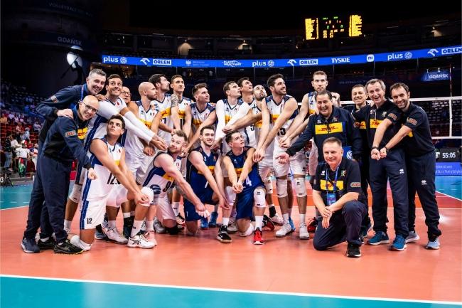 国家男排联赛意大利3-1伊朗登榜首 扎伊采夫17分_排球_新浪竞技风暴