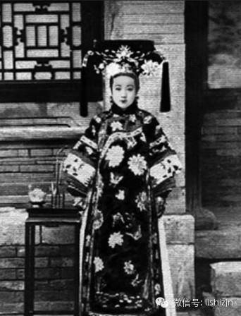 光绪皇帝一生宠爱的珍妃的真容,果然美翻了