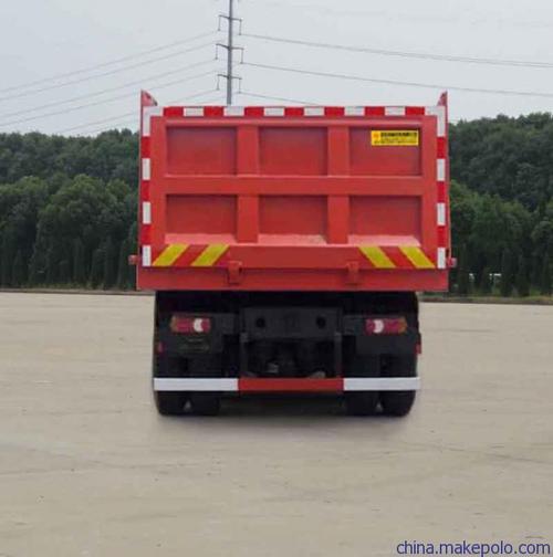 热销东风牌小三轴自卸车(国四标准)