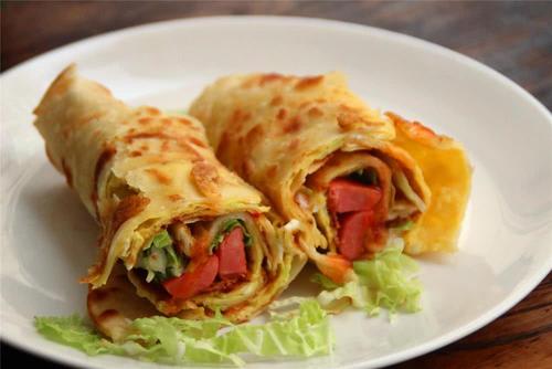 别总用面粉做凉皮了,用面粉做鸡蛋灌饼更容易学,营养好吃的早餐