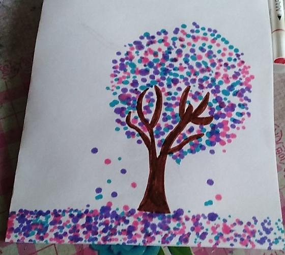 东街小学美术课之点彩画