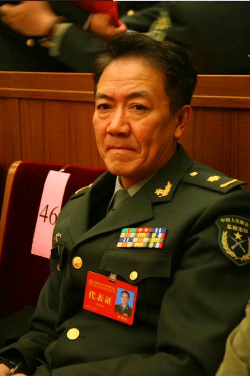 李幼斌,黄宏军衔高到吓人,而潘长江隶属神秘部队