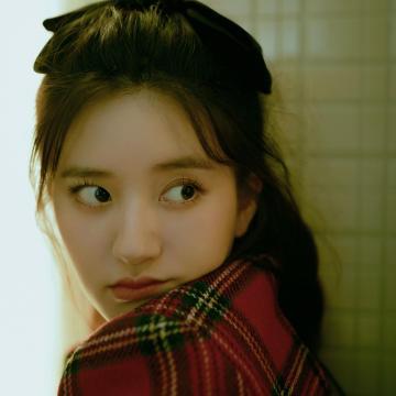 赵露思可爱俏皮头像,明星头像图片-回车桌面