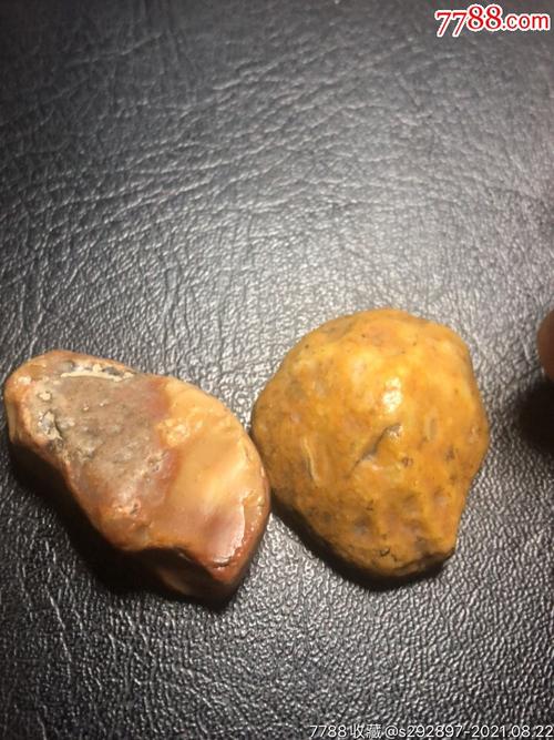新疆戈壁玉.玛瑙原石一个四个_价格1元【古往今来的】_第1张
