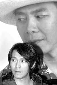 首度合作10秒广告笑翻天 冯小刚夸周星驰让人肉麻