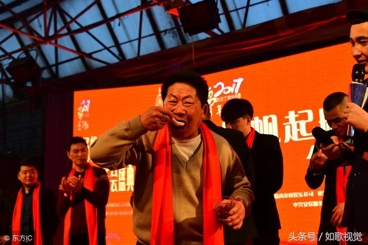市龙湖镇沙窝李村却出了个号称"中国辣王"的人物,他的名字叫李永志
