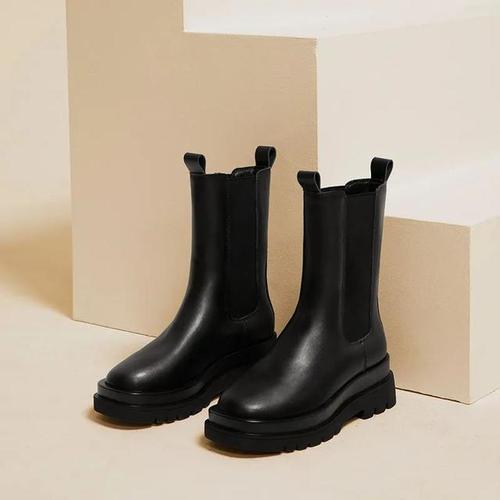 百搭帅气的烟筒靴,现在穿正时髦