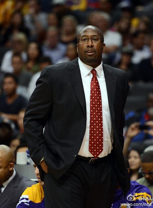 [新闻] 迈克·布朗重回骑士!