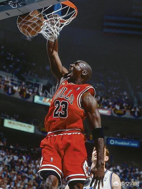迈克尔乔丹最后一投为什么要压时间那一球放到现在什么水平