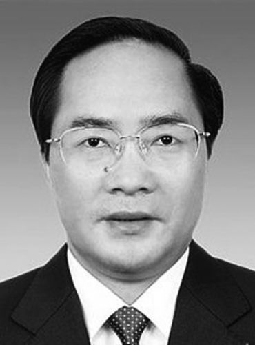 这次落马的是广西壮族自治区党委常委,南宁市委书记余远辉,他因涉嫌