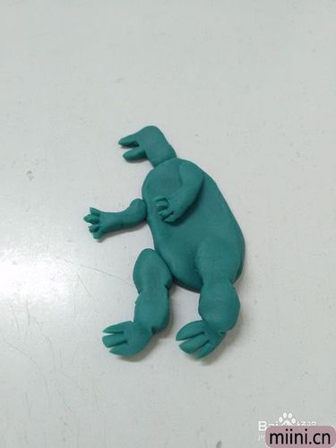 用软陶粘土制作科斯拉怪兽步骤教程