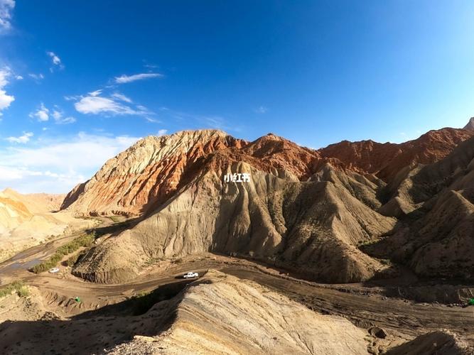 新疆克州乌恰县沿途风光_出行_人文风光展示