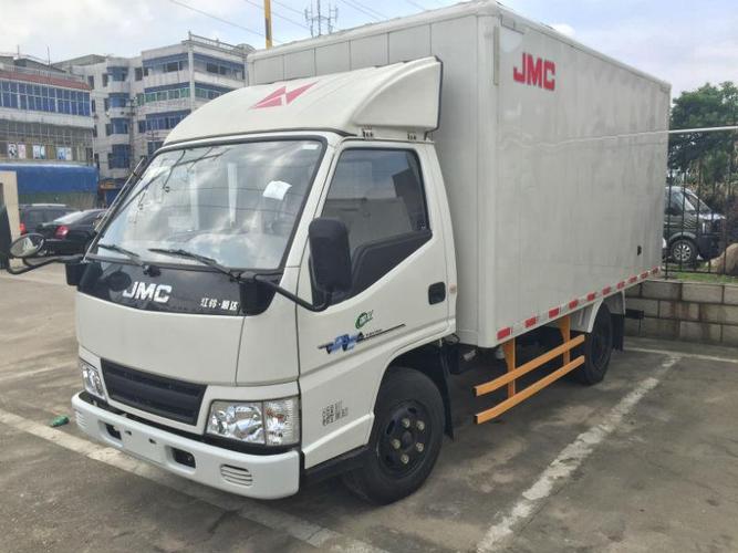【南昌】2016年8月江铃 江铃新顺达单排3.8米白平铁1.93米箱式白色
