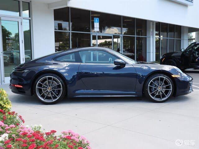 全新一代2021款保时捷911carrera4s评测