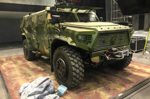 2020北京车展:第三代东风猛士装甲车