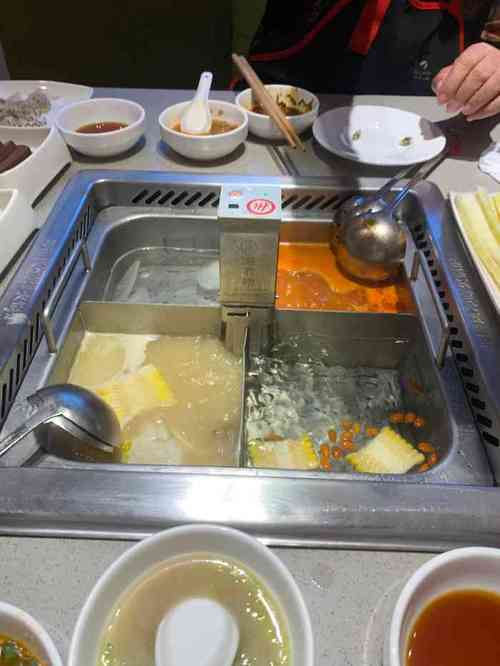 海底捞火锅(宁波万科广场店)