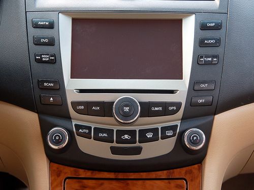 比亚迪f6比亚迪f6中控面板