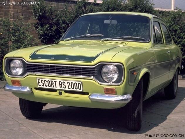 福特rs车系史谈(二)    1972年10月开始生产的福特escort rs1600,其