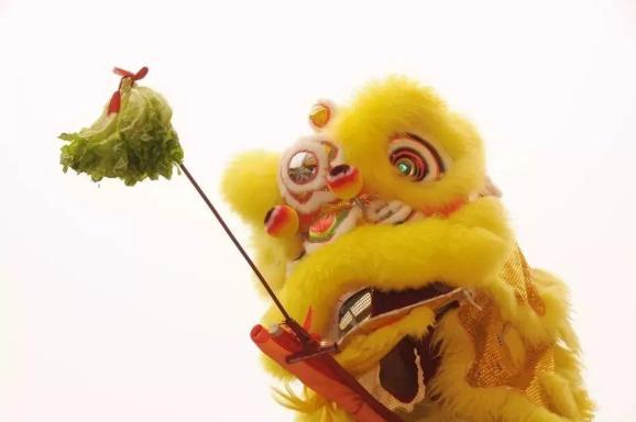 雄狮少年里的醒狮是广东人民的极限运动