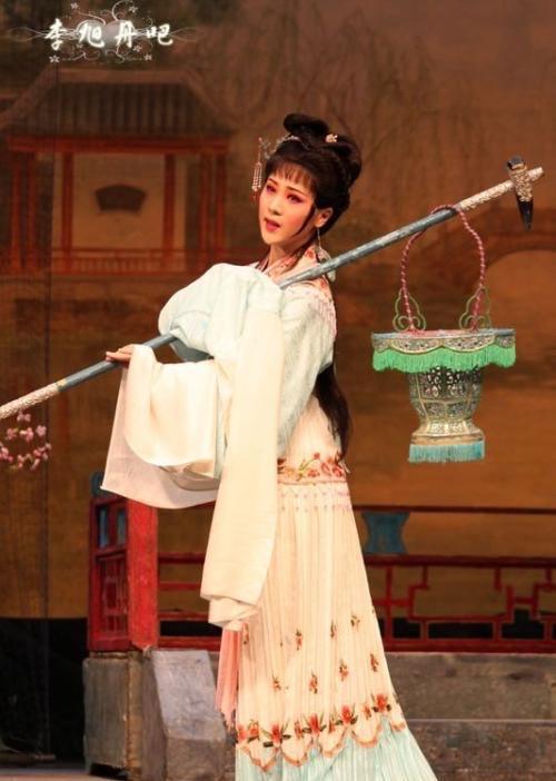 李旭丹,选择了一条最艰难的路|越剧|林黛玉|林妹妹