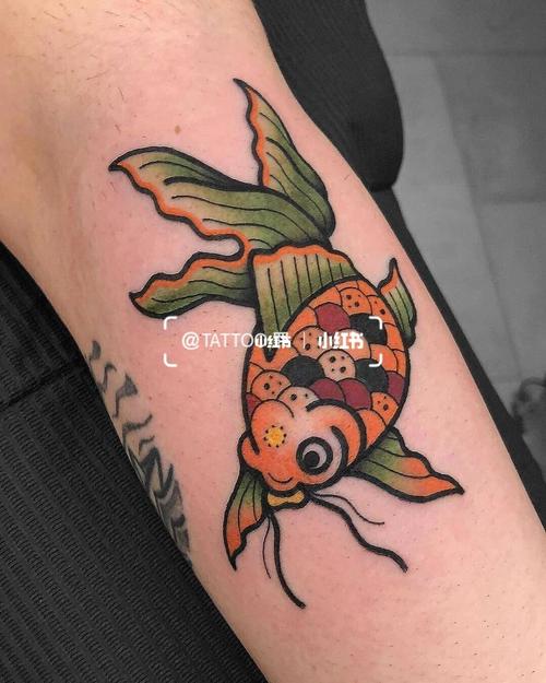 鱼_纹身_纹身影评_纹身也清新_美妆_彩妆