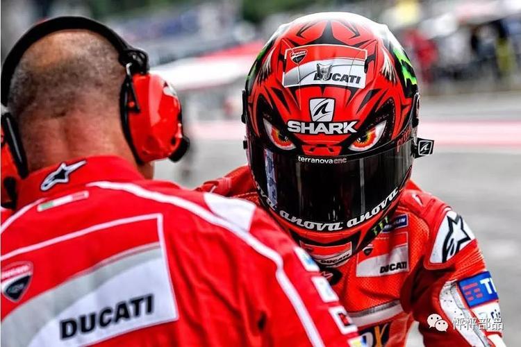 17赛季,洛伦佐转会杜卡迪厂队,moto gp奥地利站,shark为洛伦佐准备了