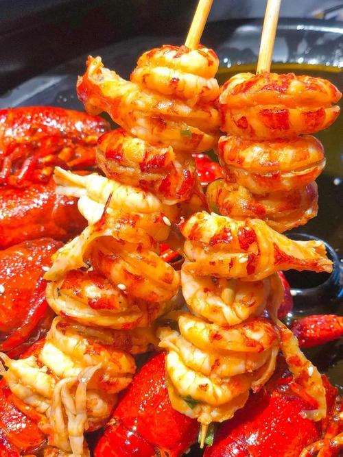 北京夏日的正确打开方式:啤酒,烧烤,小龙虾,给你一夏天的快乐!