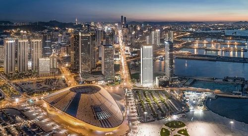 中海·东港丨献给影响大连的18峯