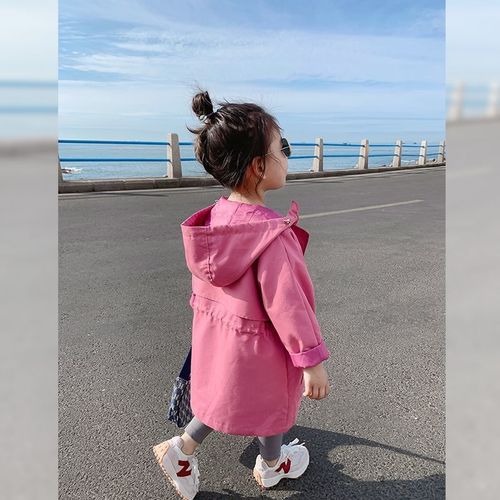 女童春秋装2021新款儿童韩版冲锋衣宝宝洋气大衣小童中长风衣外套