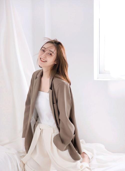 明星写真美图|陈梦希