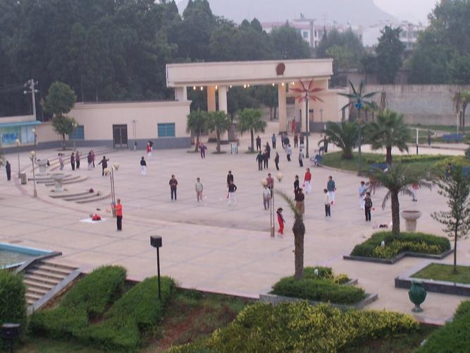 湘黔渝鄂之行(3)--镇宁县城