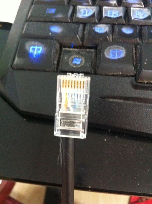 4芯网线怎么连接8芯网络插座