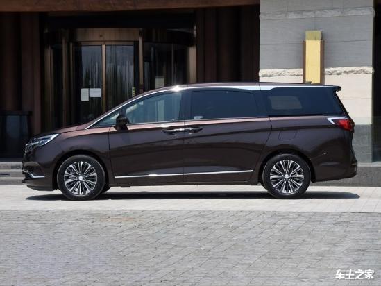 别克gl8最新报价 陆上公务舱全国特价中