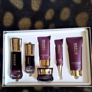 汉宫白金化妆品