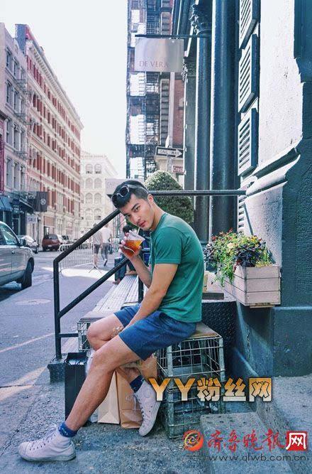 奇葩说最帅出柜男樊野个人资料照片 模特樊野为什么与josh离婚(图)