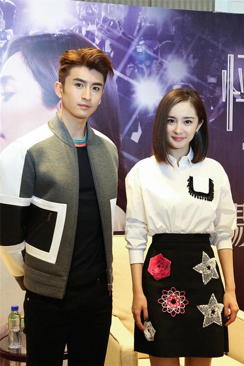 杨幂张云龙《怦然星动》路演 观众赞看完想谈恋爱(1)