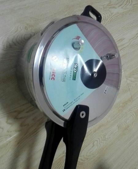 顺达压力锅高压锅24cm