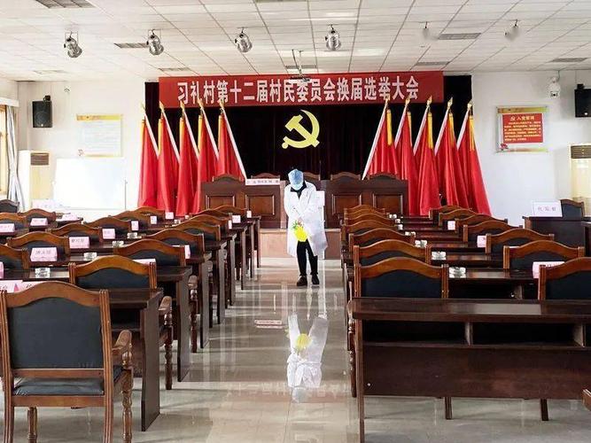 此次村民委员会换届选举工作依据法定程序,先后进行了选委会推选,选民