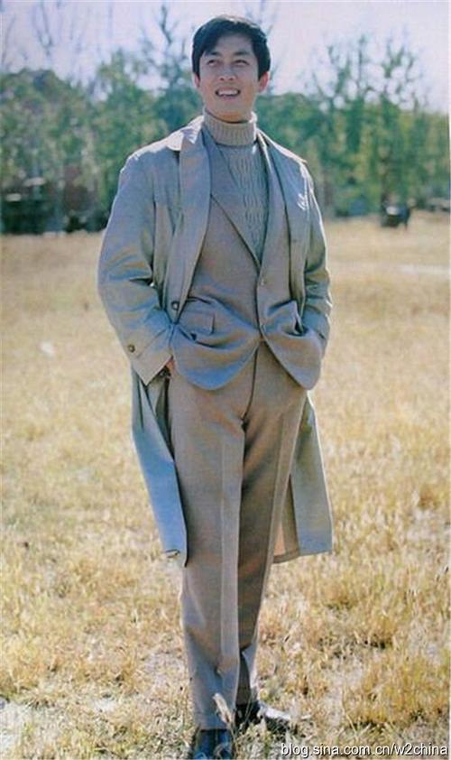 唐国强年轻照颜值太高力超小鲜肉(图)