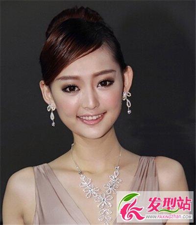 圆脸的女士盘什么发型好看 六款盘发凸显你的高贵与时尚(4)