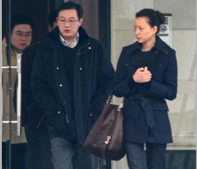 密春雷与前妻已离婚 密母已以"儿媳"相称董卿