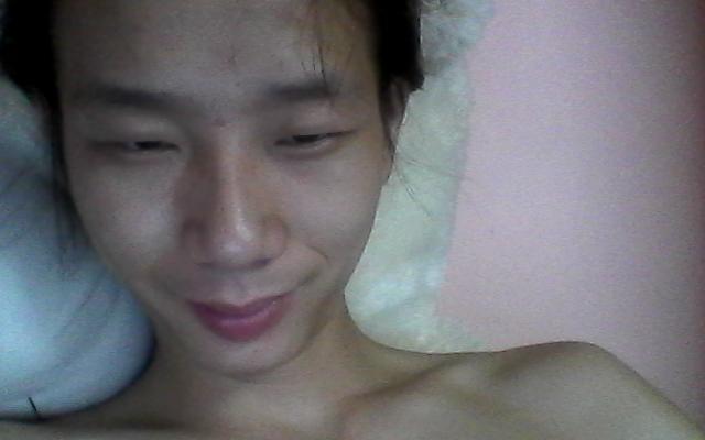 小眼睛单眼皮男生怎么办?