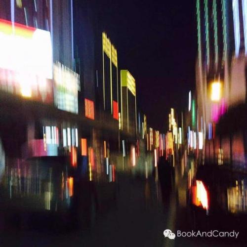 300度近视眼中的世界,才是真的"花花世界"