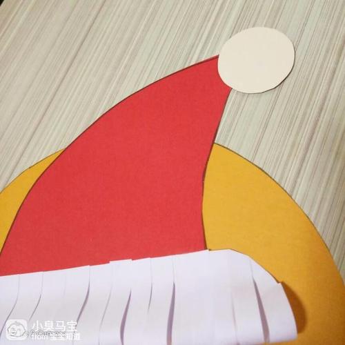 用卡纸做的圣诞老公公,一抖动胡子到处动,好玩!