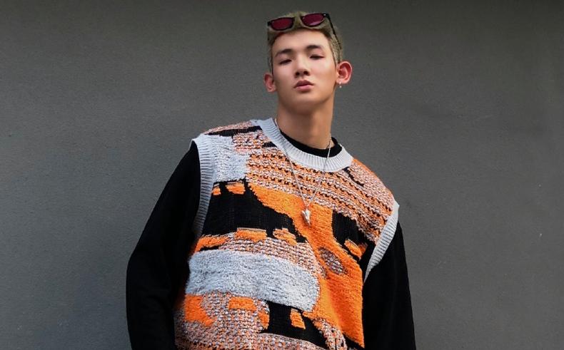 梅尼耶,真名钟小成,广东广州人,抖音红人,抖音id为:278785512,直播