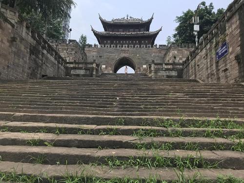 2018-5-20 宜宾南溪古城墙和"长江第一门"